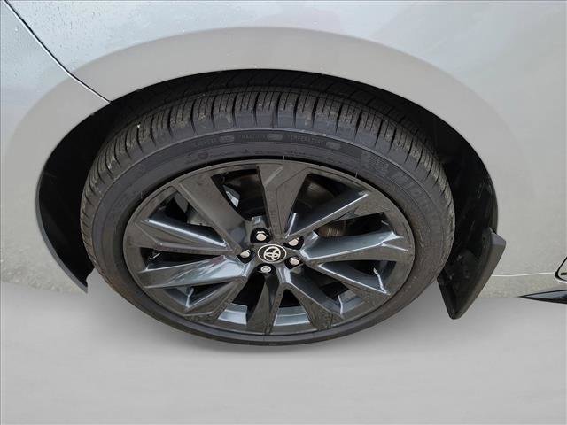 Used 2026 Toyota Corolla SE FWD image 9