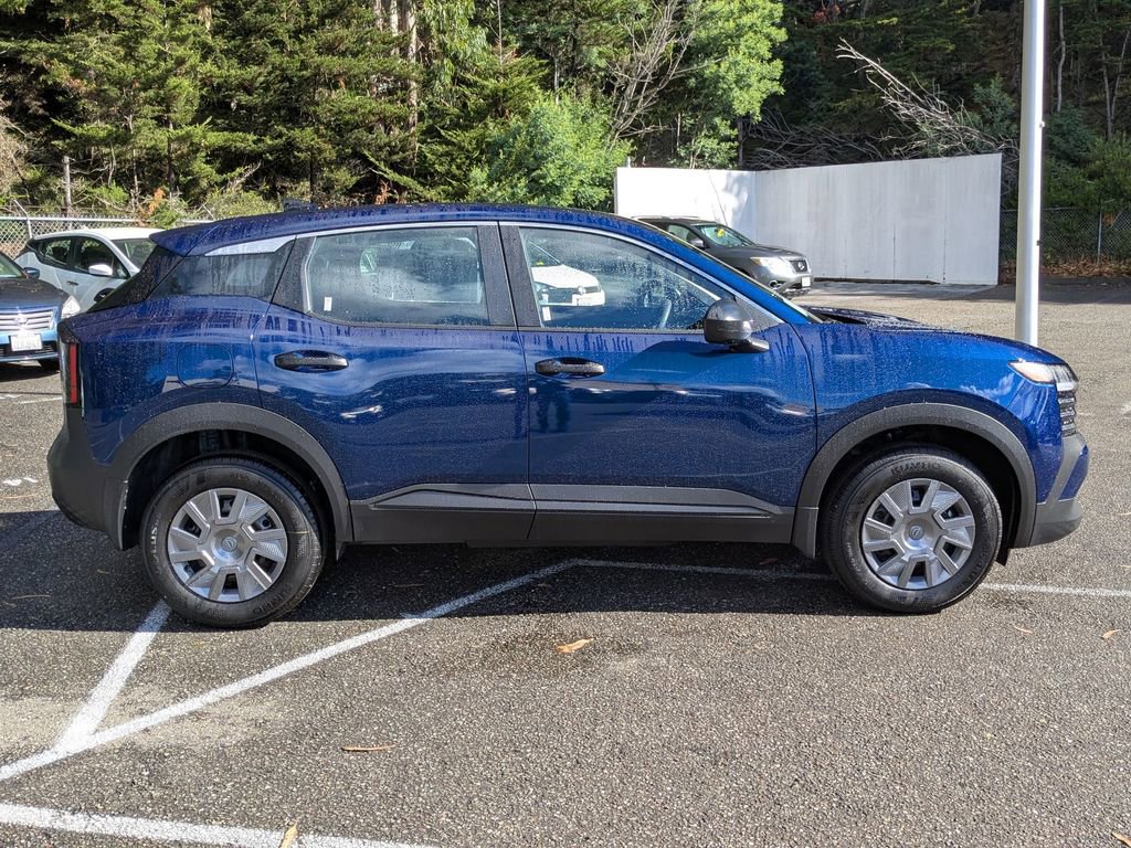 New 2026 Nissan Kicks S image 4