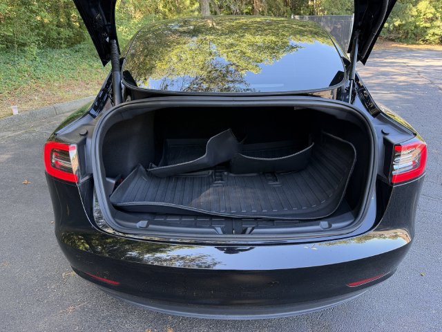 Used 2023 Tesla Model 3 Standard Range RWD image 40