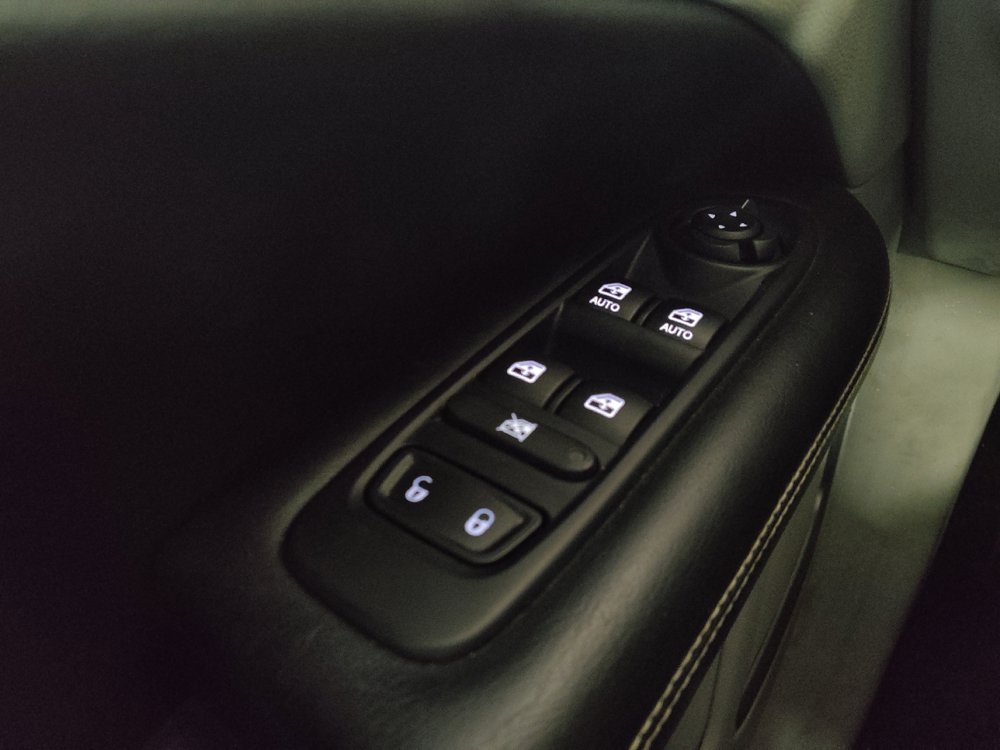 Used 2018 Jeep Compass Latitude w/ Popular Equipment Group AWD/4WD image 27
