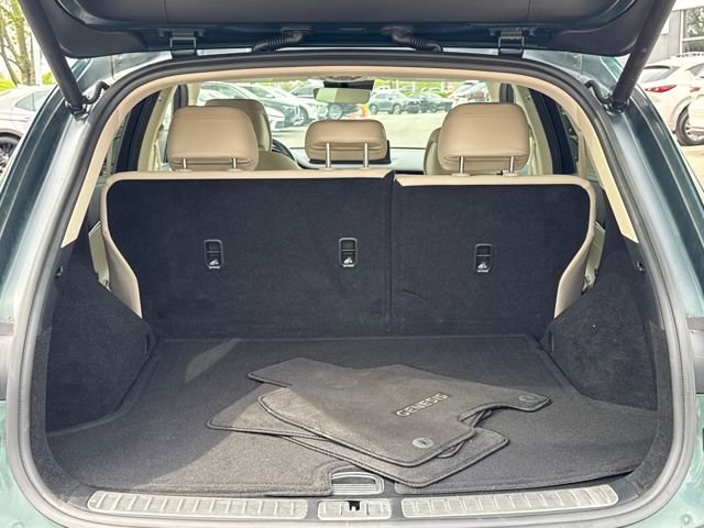 Used 2024 Genesis GV70 2.5T w/ Select Package image 12