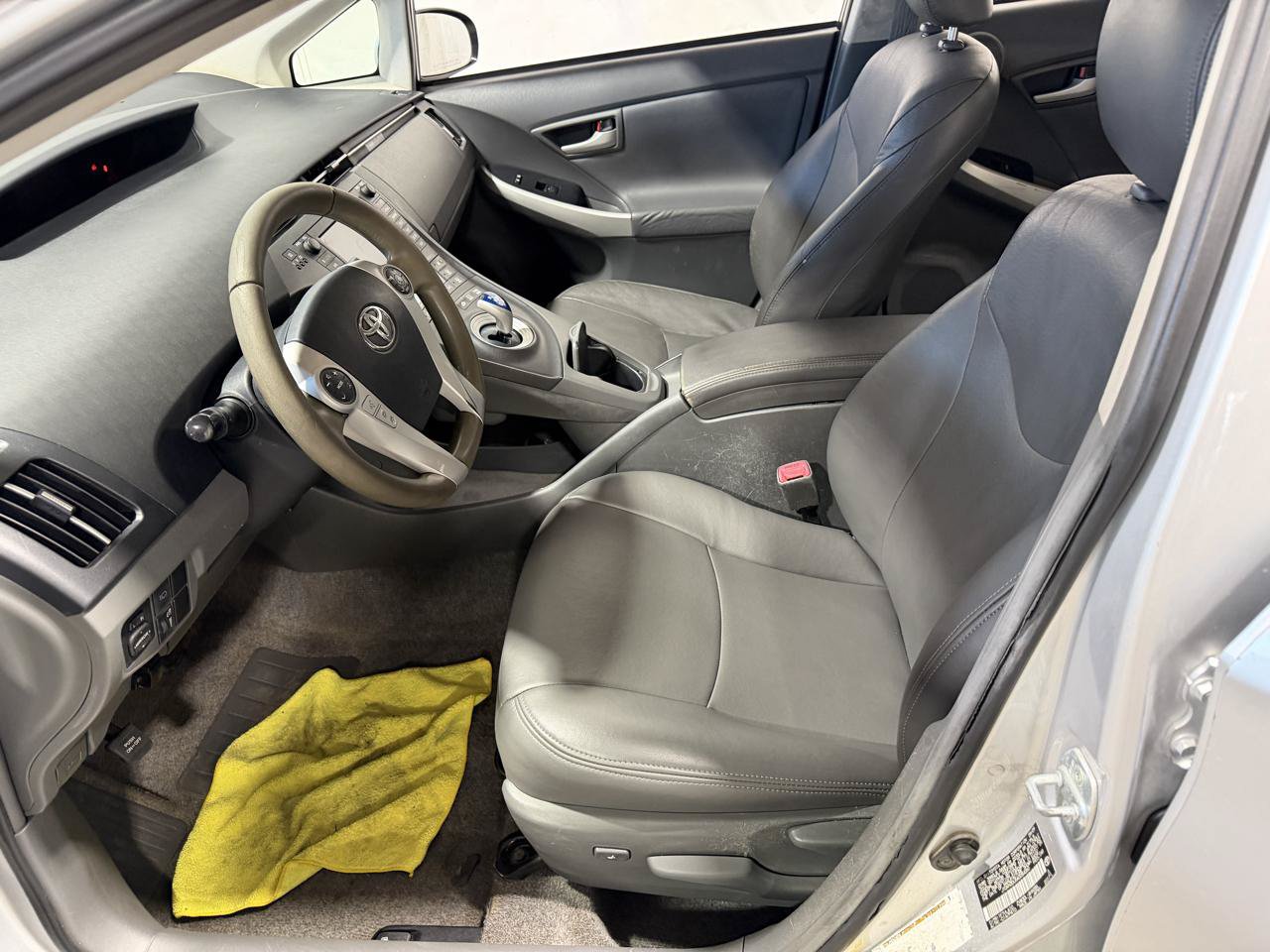 Used 2010 Toyota Prius FWD image 23