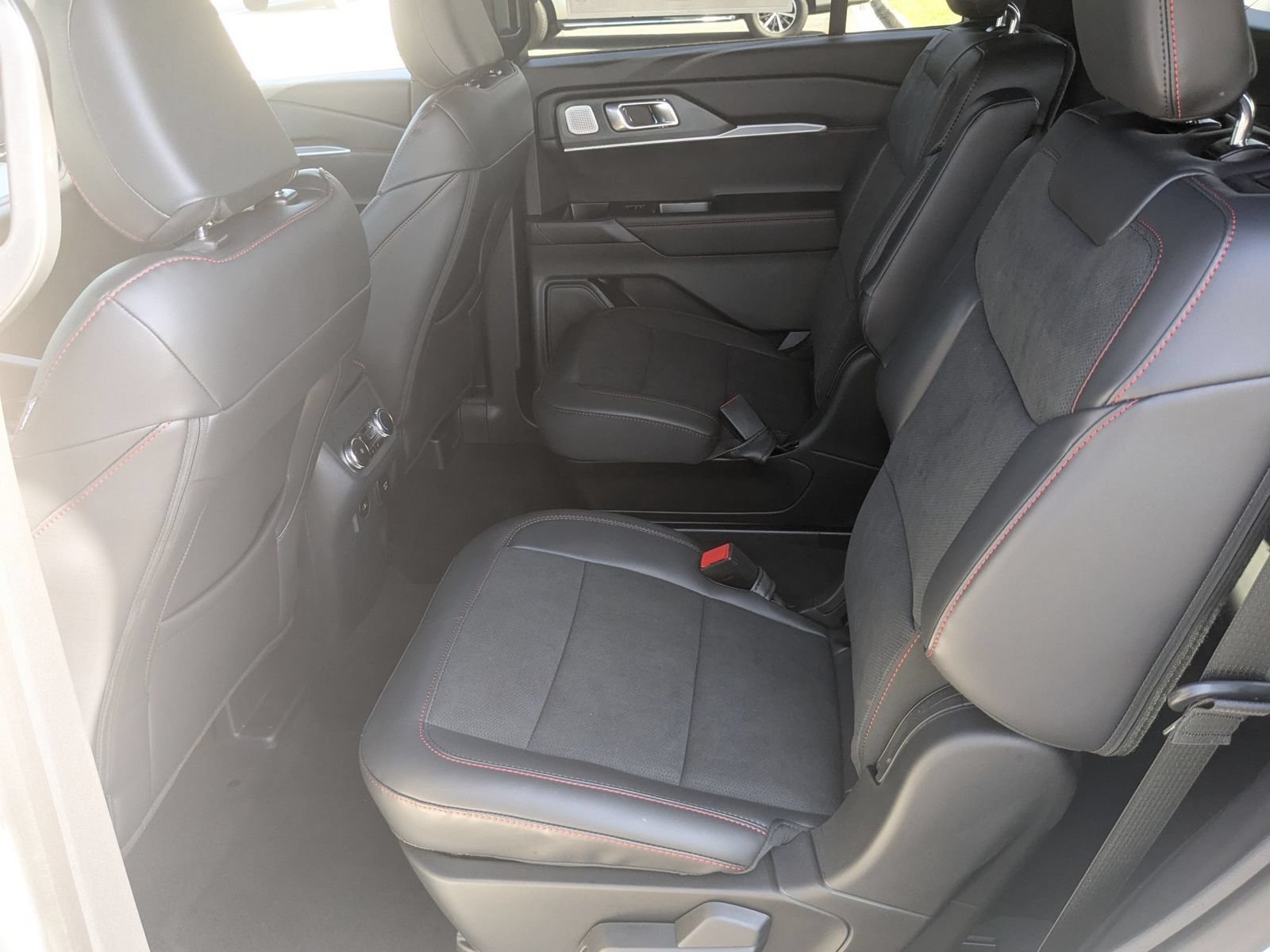 New 2026 Ford Explorer ST w/ Sun And Sound Package AWD/4WD image 31