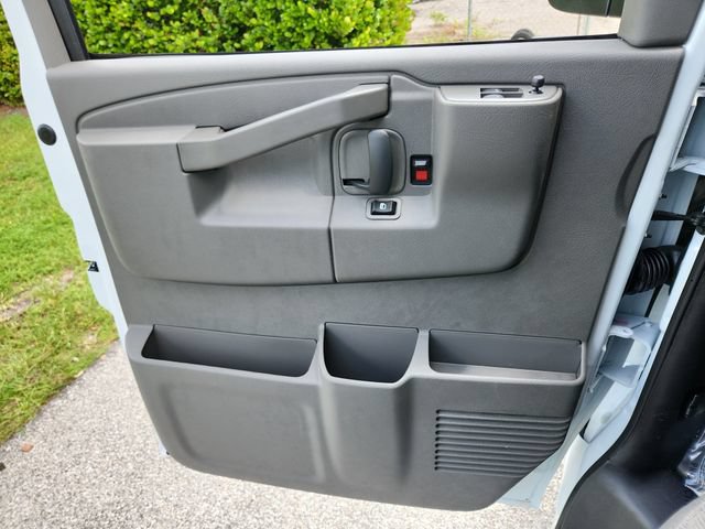 New 2026 GMC Savana 2500 Extended w/ Safety Package RWD image 18