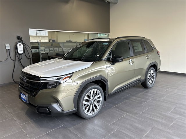 New 2025 Subaru Forester Touring image 3