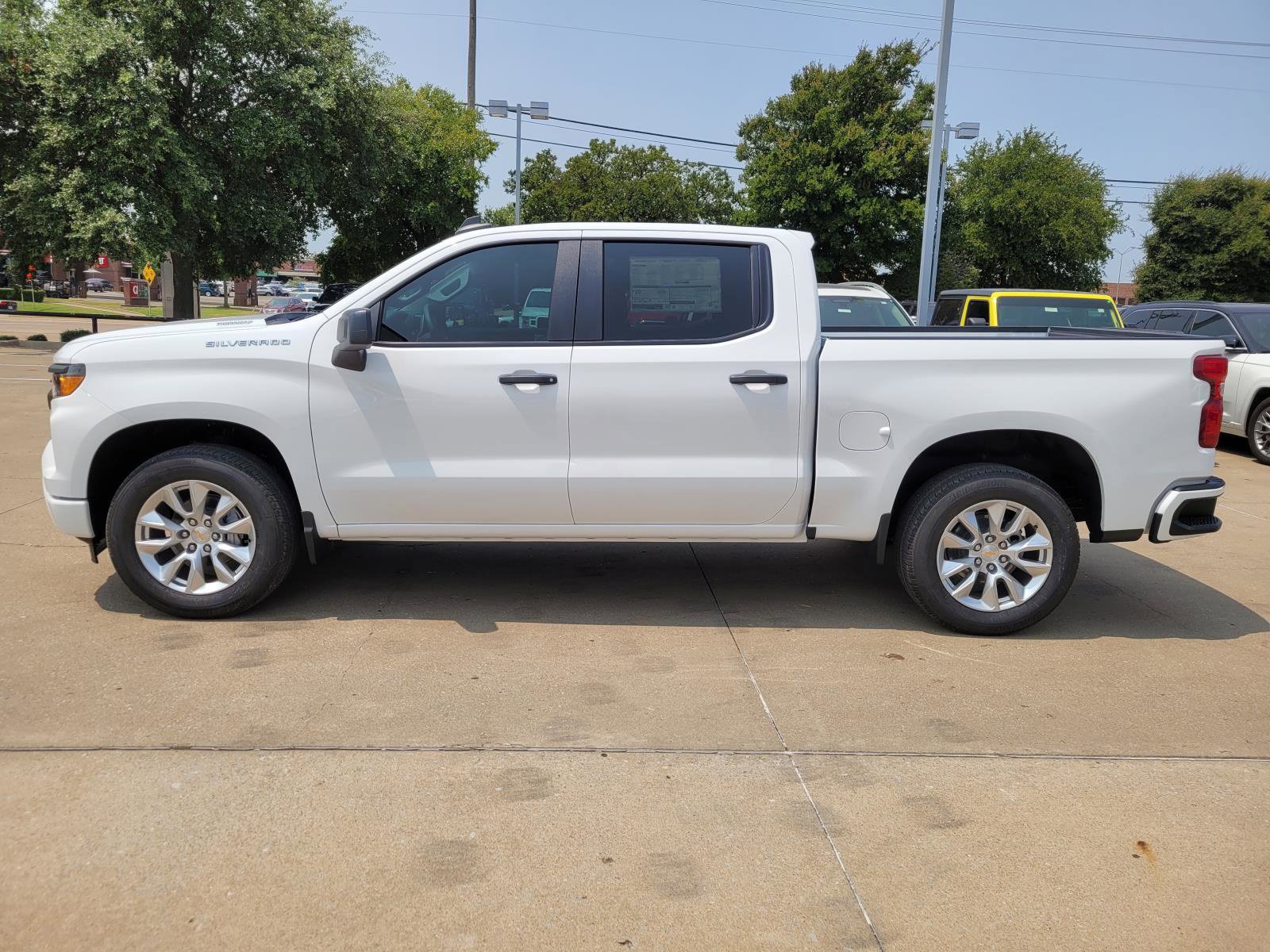 New 2026 Chevrolet Silverado 1500 Custom RWD image 2