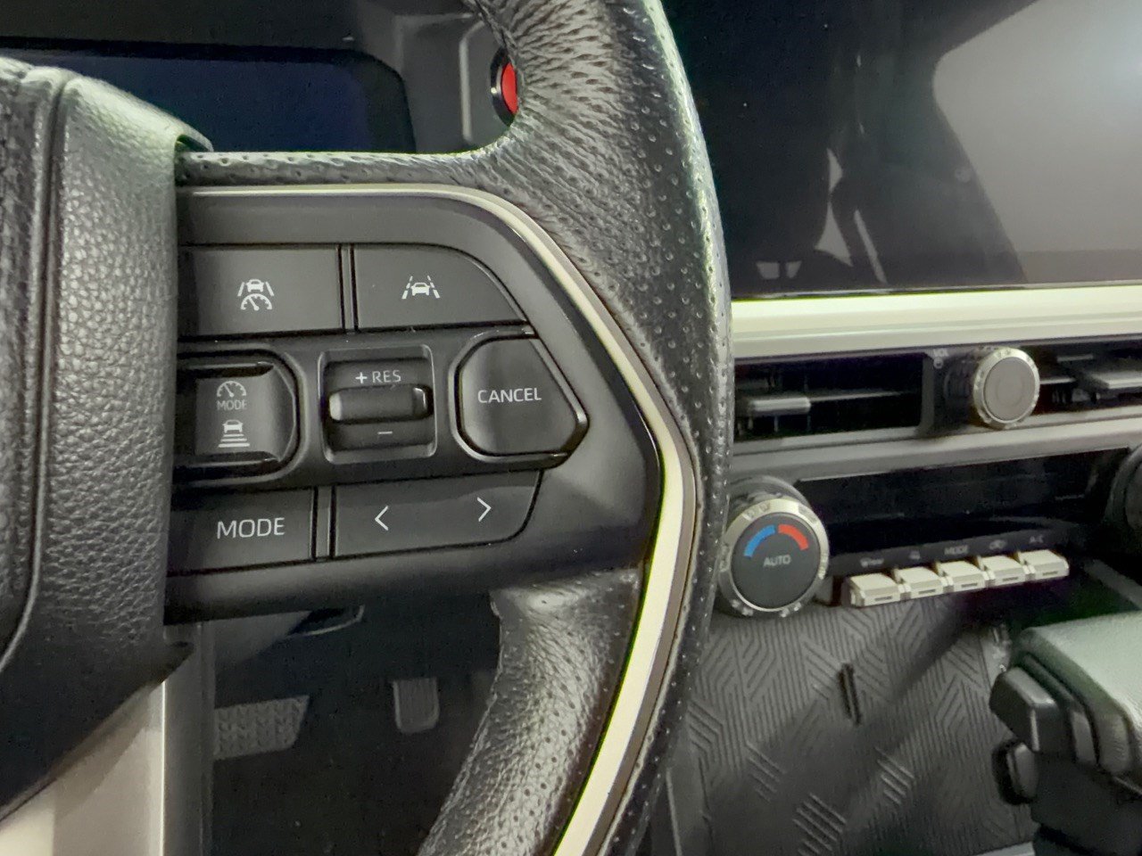 Used 2024 Toyota Tacoma TRD Off-Road AWD/4WD image 19