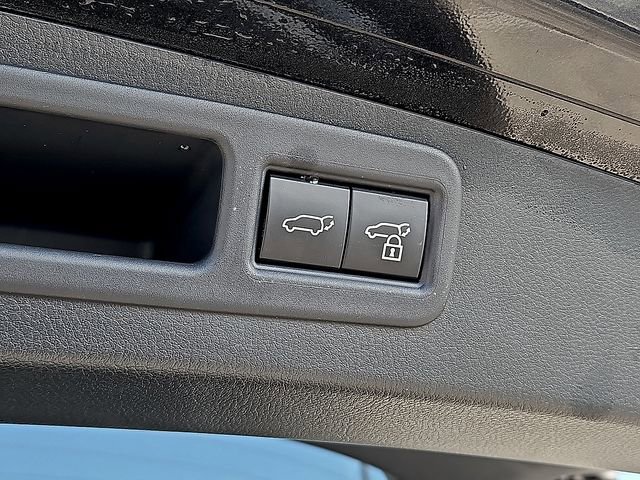 Used 2025 Lexus RX 350 FWD w/ Technology Package image 30