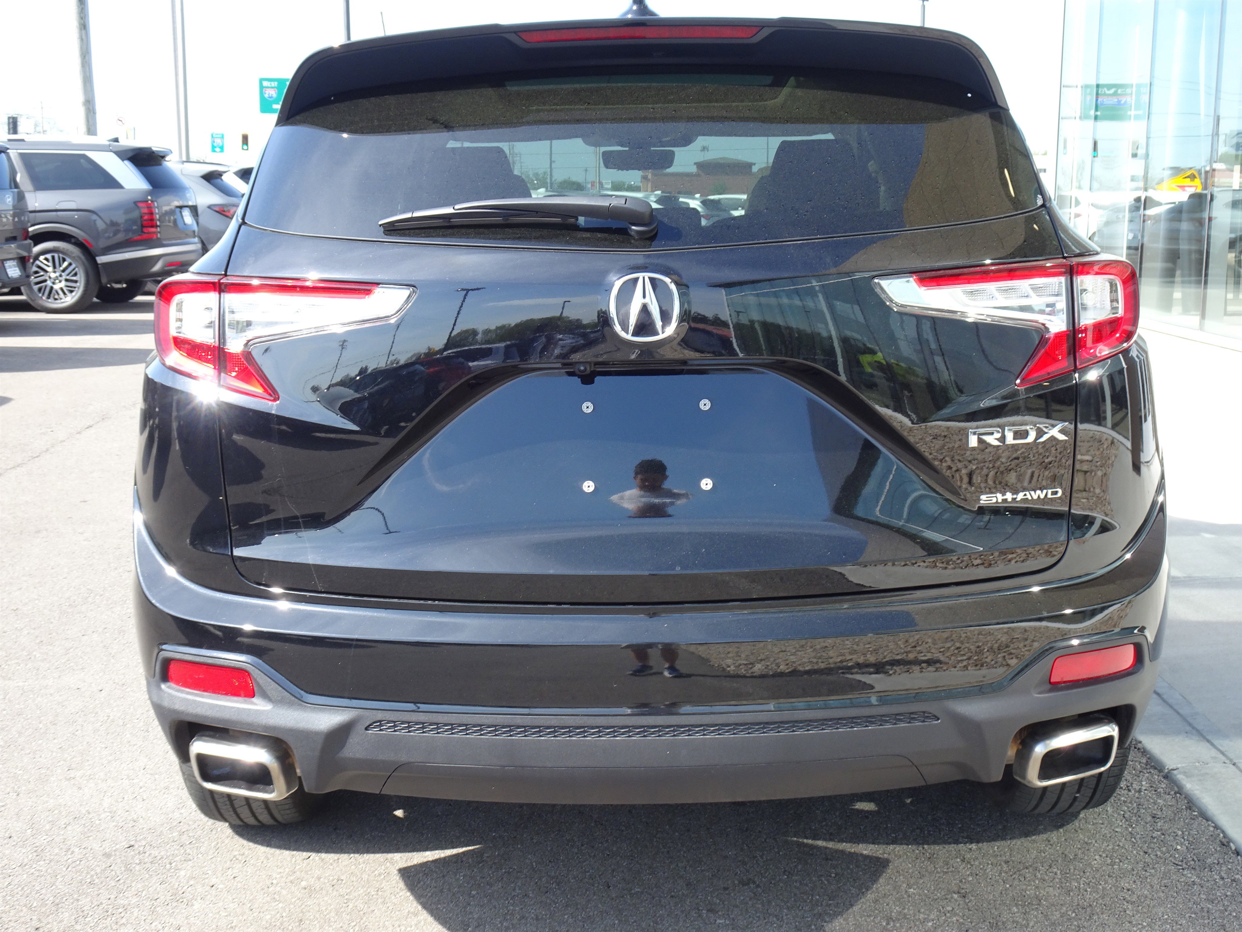 Used 2023 Acura RDX AWD image 4