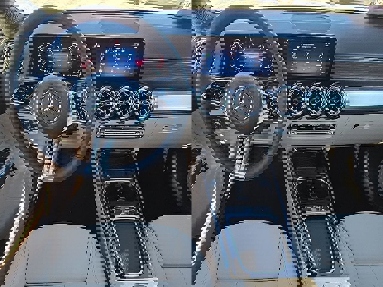 New 2026 Mercedes-Benz GLB 250 4MATIC image 29