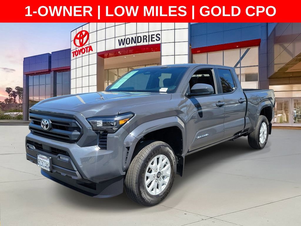 Used 2025 Toyota Tacoma SR5 AWD/4WD image 2