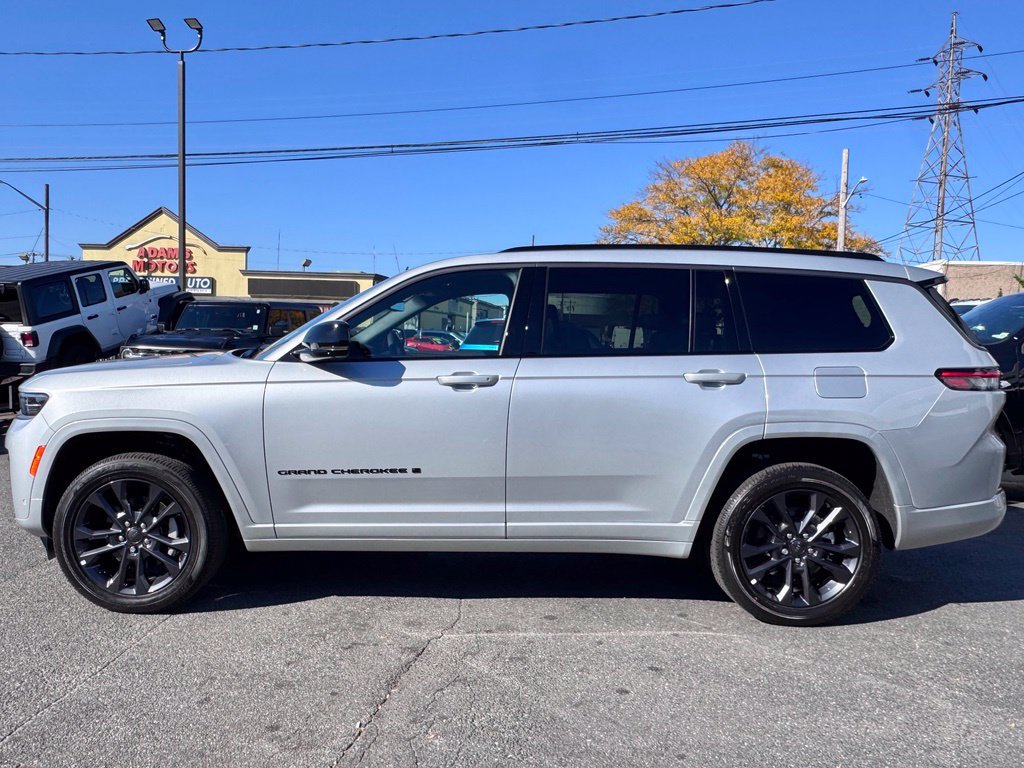 New 2026 Jeep Grand Cherokee L Limited AWD/4WD image 4