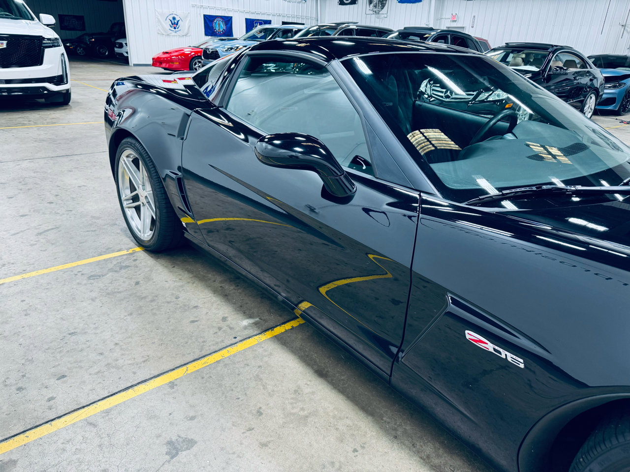 Used 2006 Chevrolet Corvette Z06 w/ Preferred Equipment Group image 20