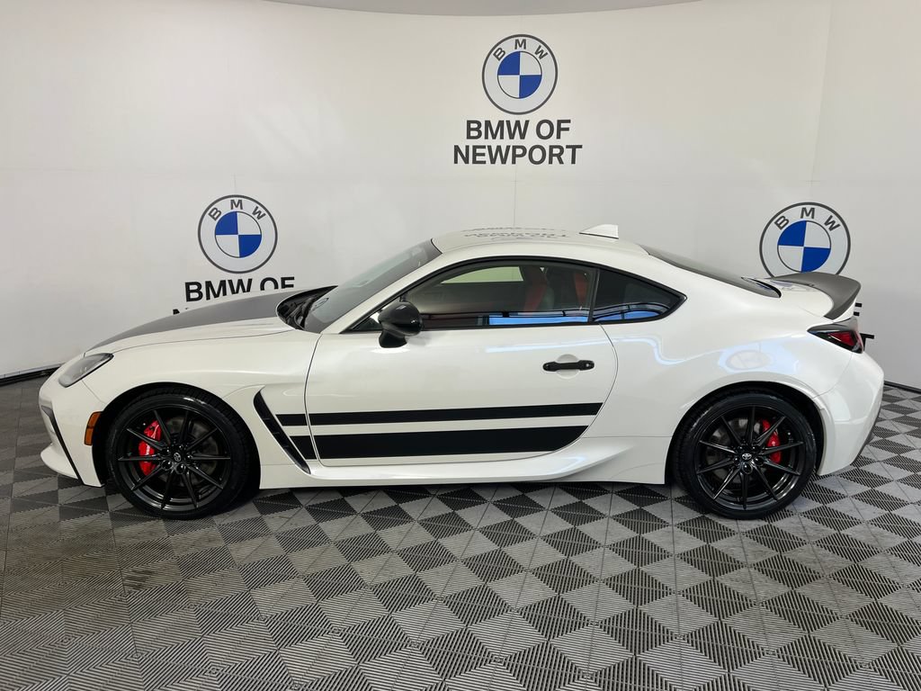 Used 2024 Toyota GR86 TRUENO Edition RWD image 14