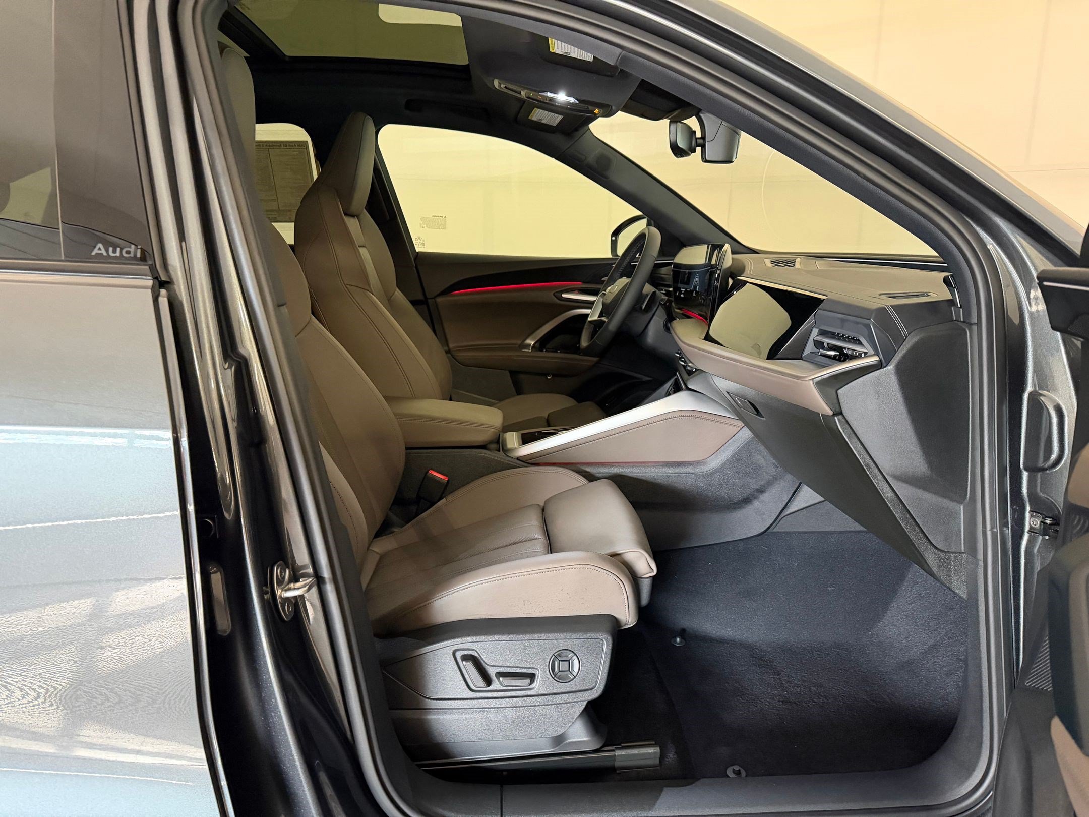 New 2026 Audi Q5 Premium Plus AWD/4WD image 25