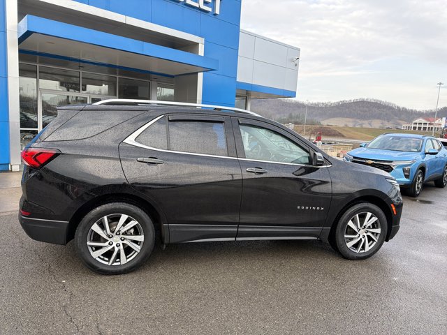 Used 2022 Chevrolet Equinox Premier w/ LPO, Floor Liner Package image 3