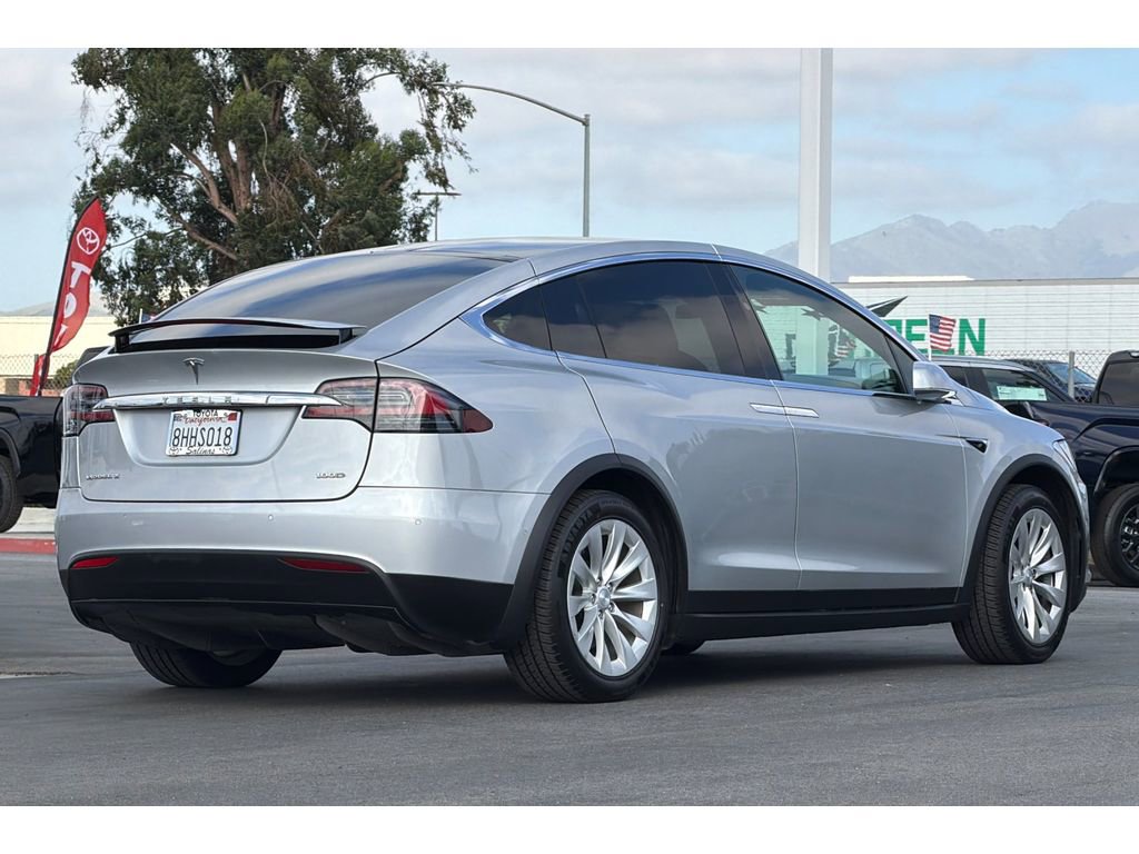 Used 2018 Tesla Model X Long Range AWD/4WD image 4