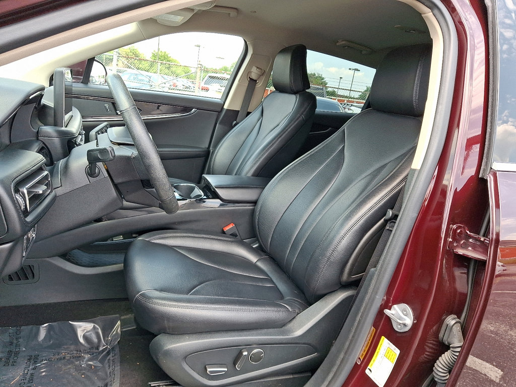 Used 2022 Lincoln Nautilus AWD image 24