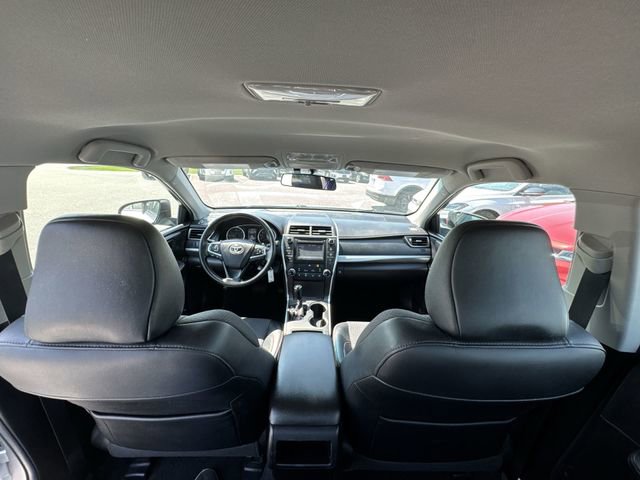 Used 2016 Toyota Camry SE FWD image 18