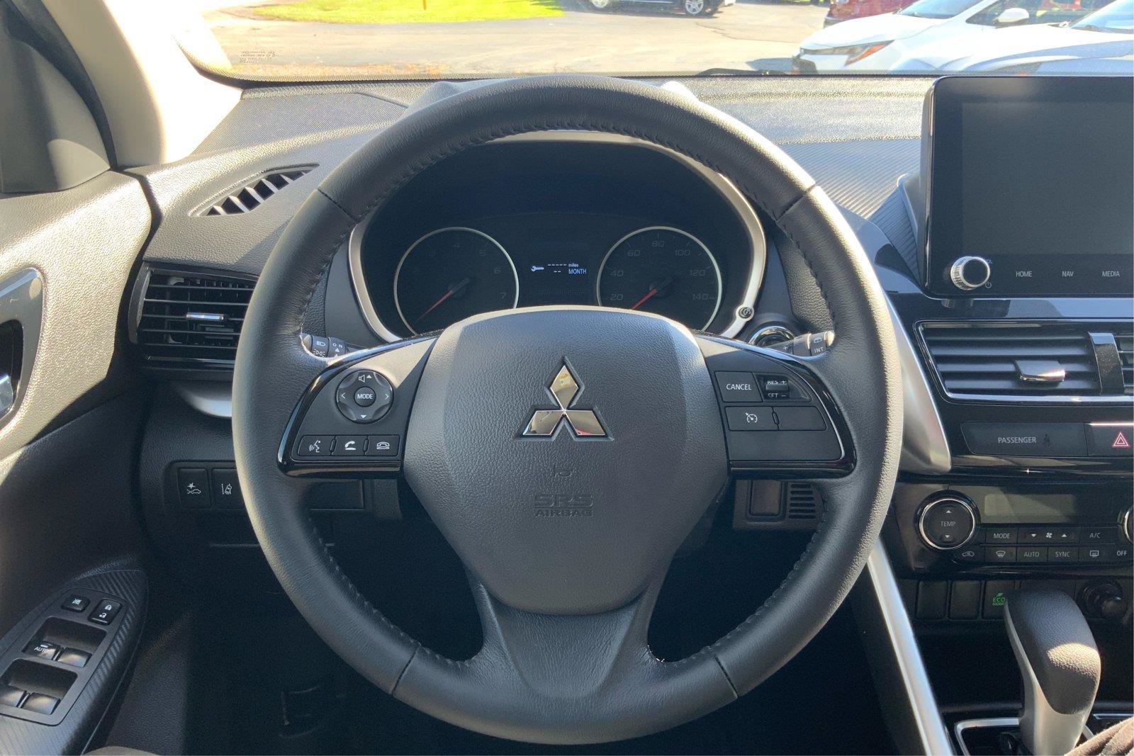 Used 2022 Mitsubishi Eclipse Cross SE AWD/4WD image 15