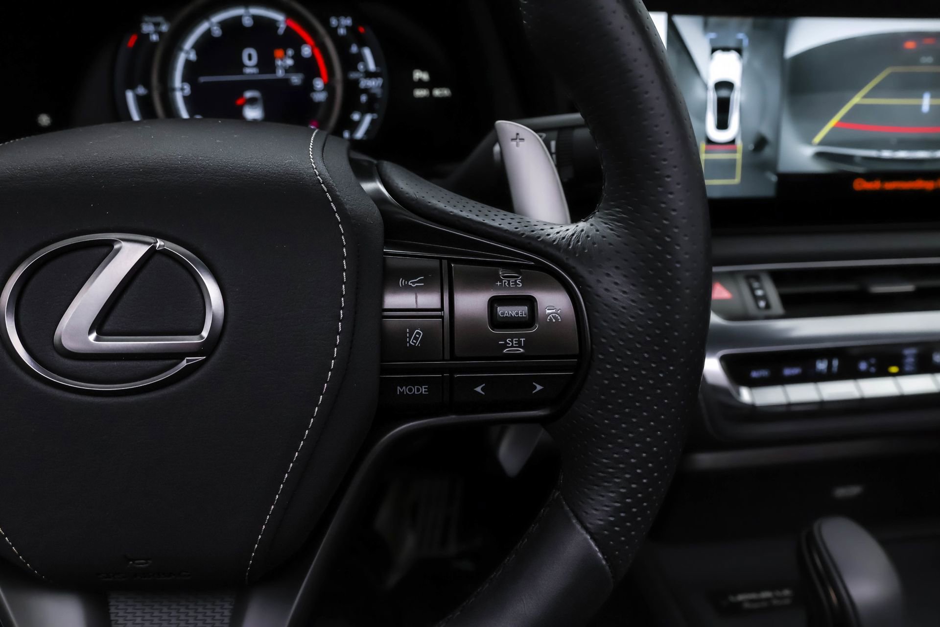 Used 2024 Lexus LC 500 Convertible image 26