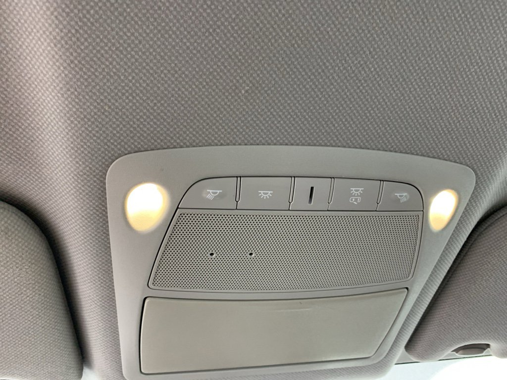 Used 2019 Nissan Sentra SR image 28