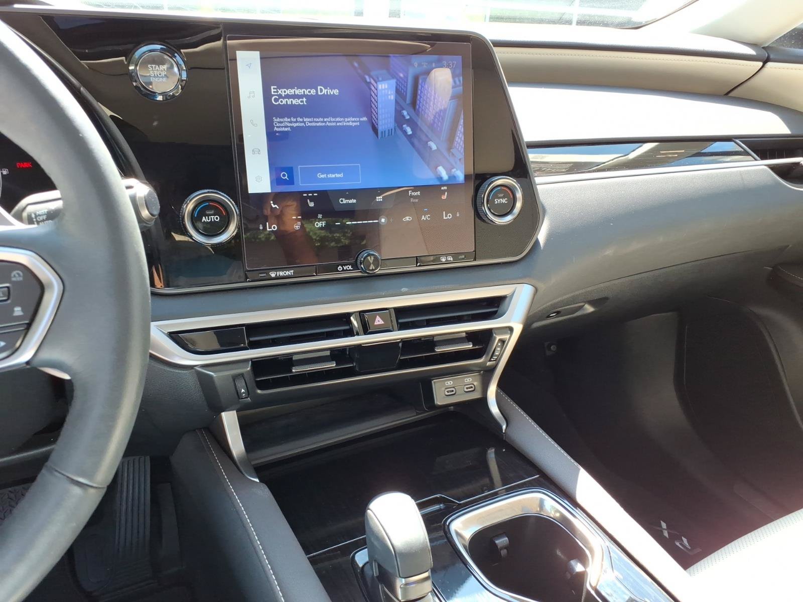 Certified 2024 Lexus RX 350 AWD w/ Technology Package image 20