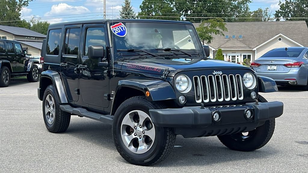 Used 2017 Jeep Wrangler Unlimited Sahara AWD/4WD image 2