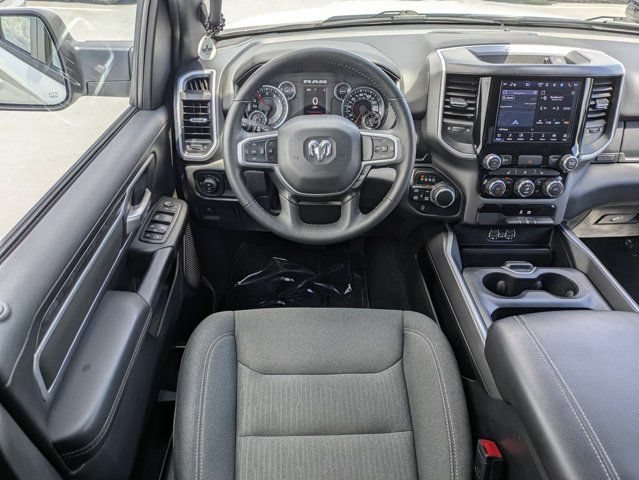 Used 2023 RAM 1500 Big Horn AWD/4WD image 15