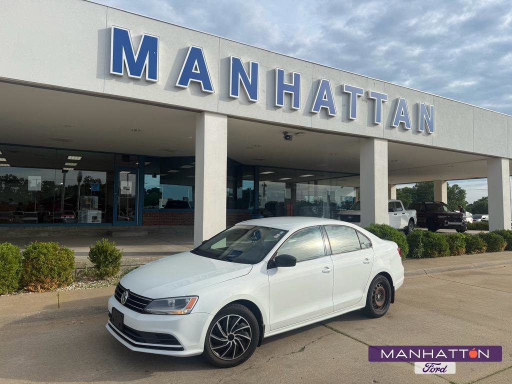 Used 2015 Volkswagen Jetta TDI S FWD image 1
