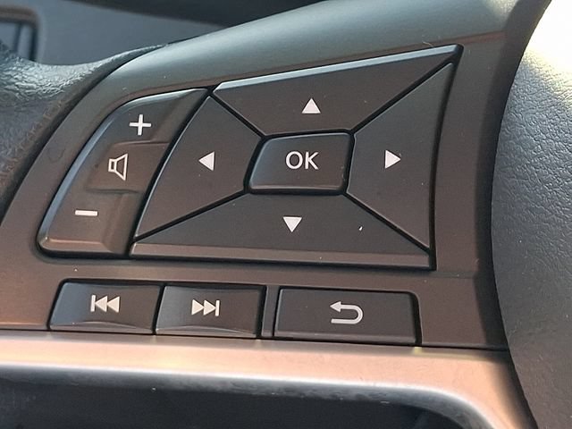 Used 2025 Nissan Altima 2.5 SV AWD/4WD image 21