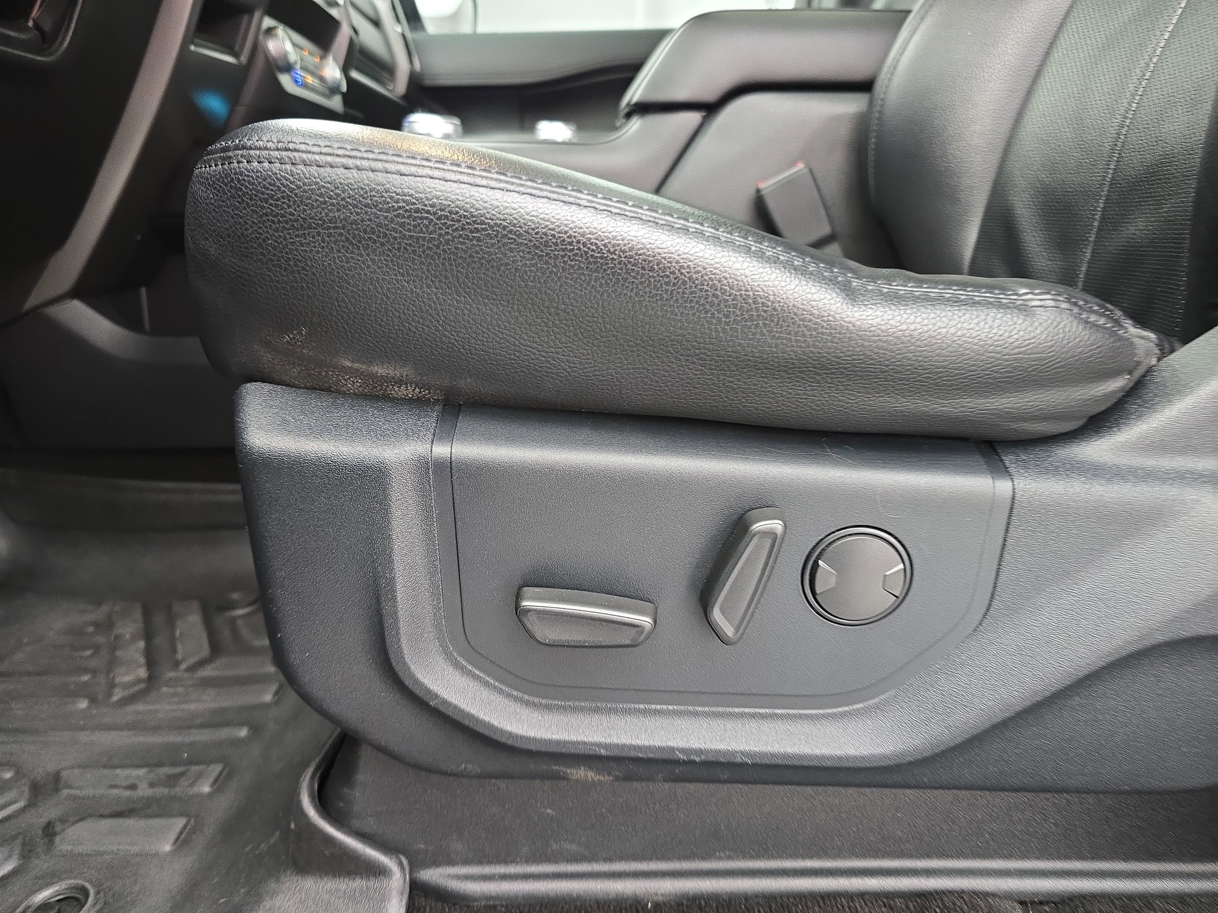Used 2020 Ford Expedition XLT w/ Equipment Group 202A image 30