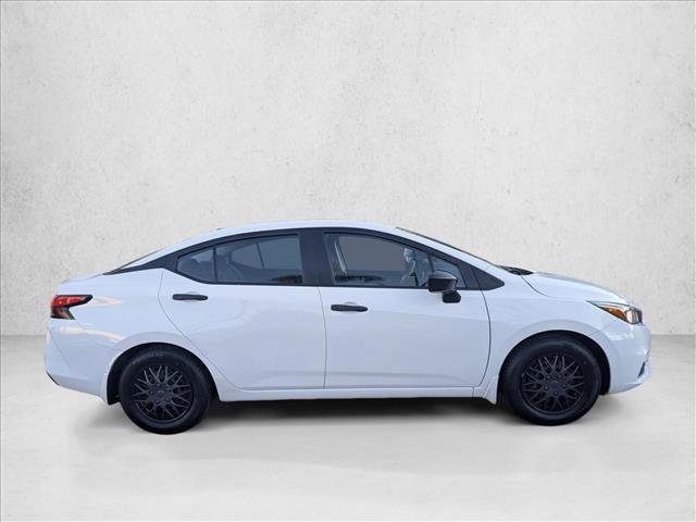 Used 2021 Nissan Versa S FWD image 4