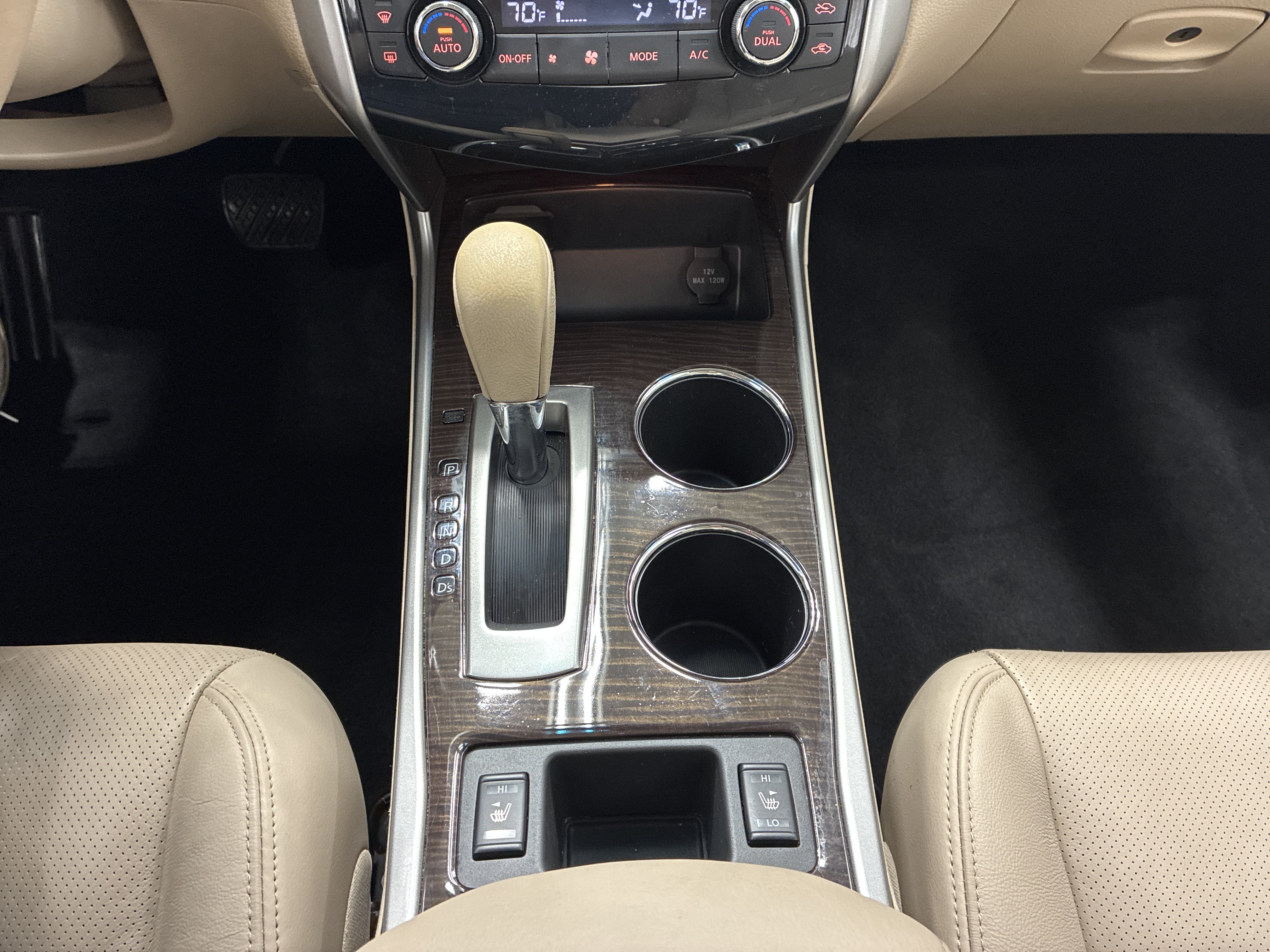 Used 2015 Nissan Altima 3.5 SL FWD image 18