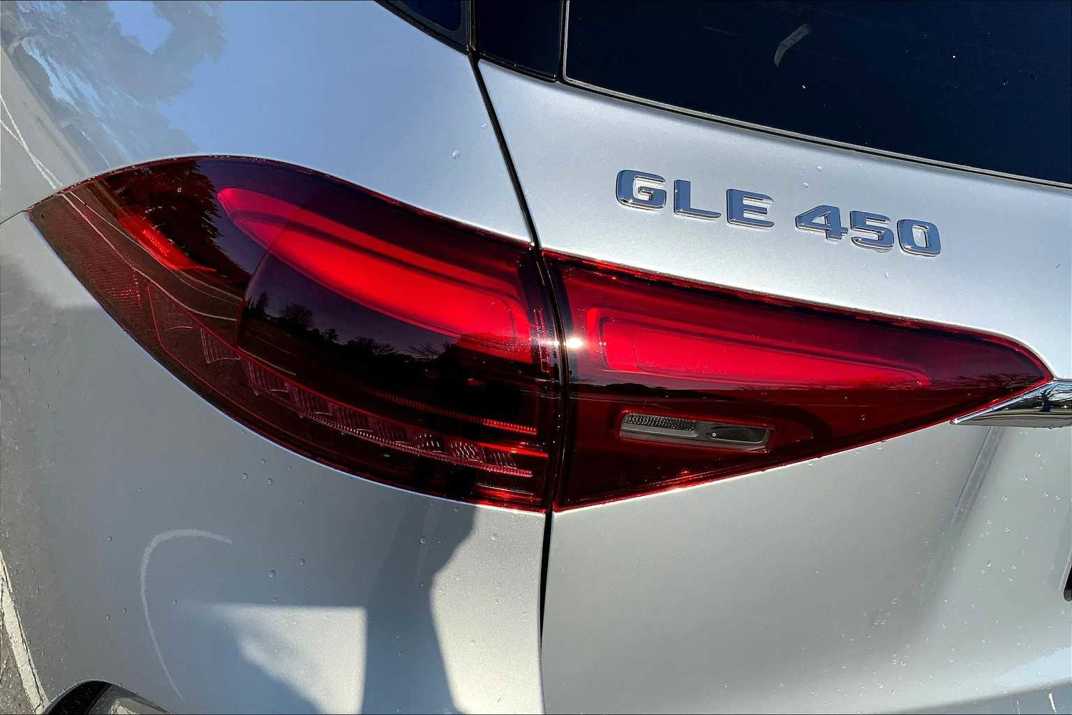 New 2026 Mercedes-Benz GLE 450 4MATIC image 18