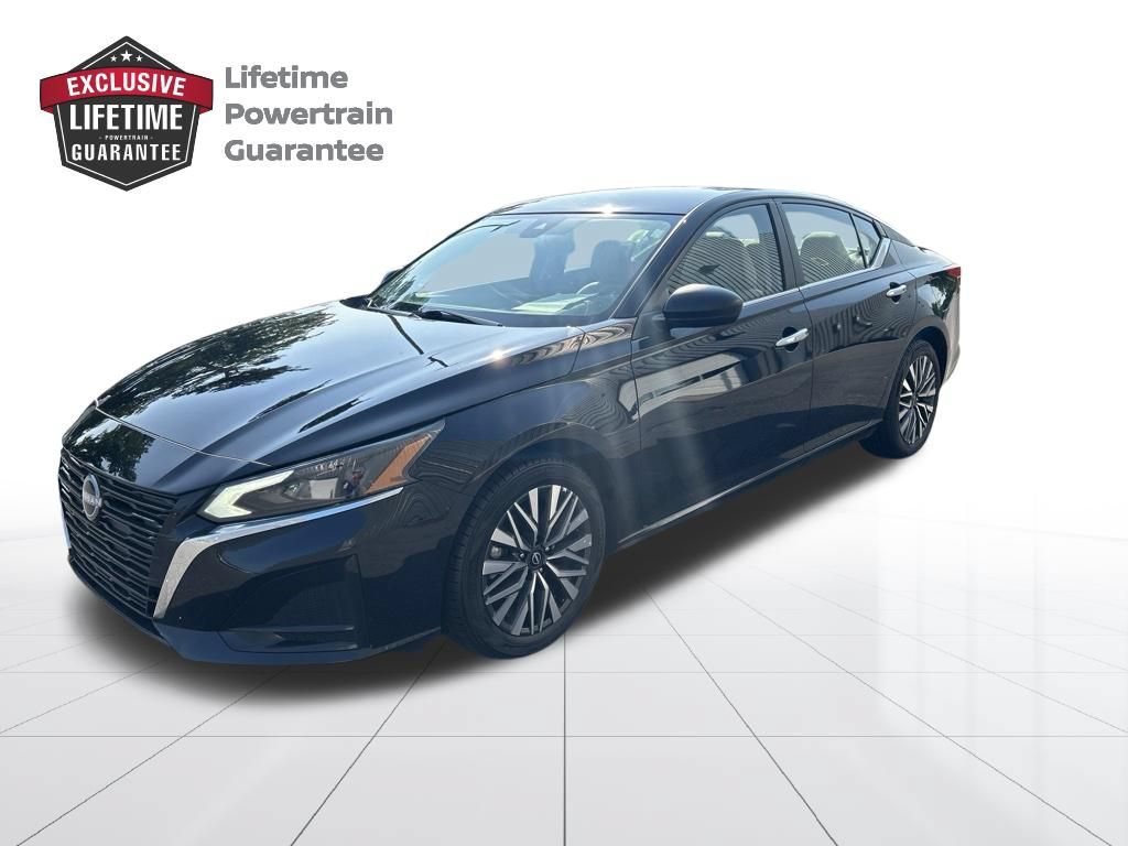 Certified 2025 Nissan Altima 2.5 SV