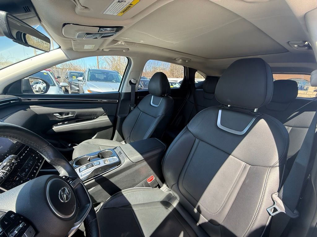 Used 2023 Hyundai Tucson Limited image 11