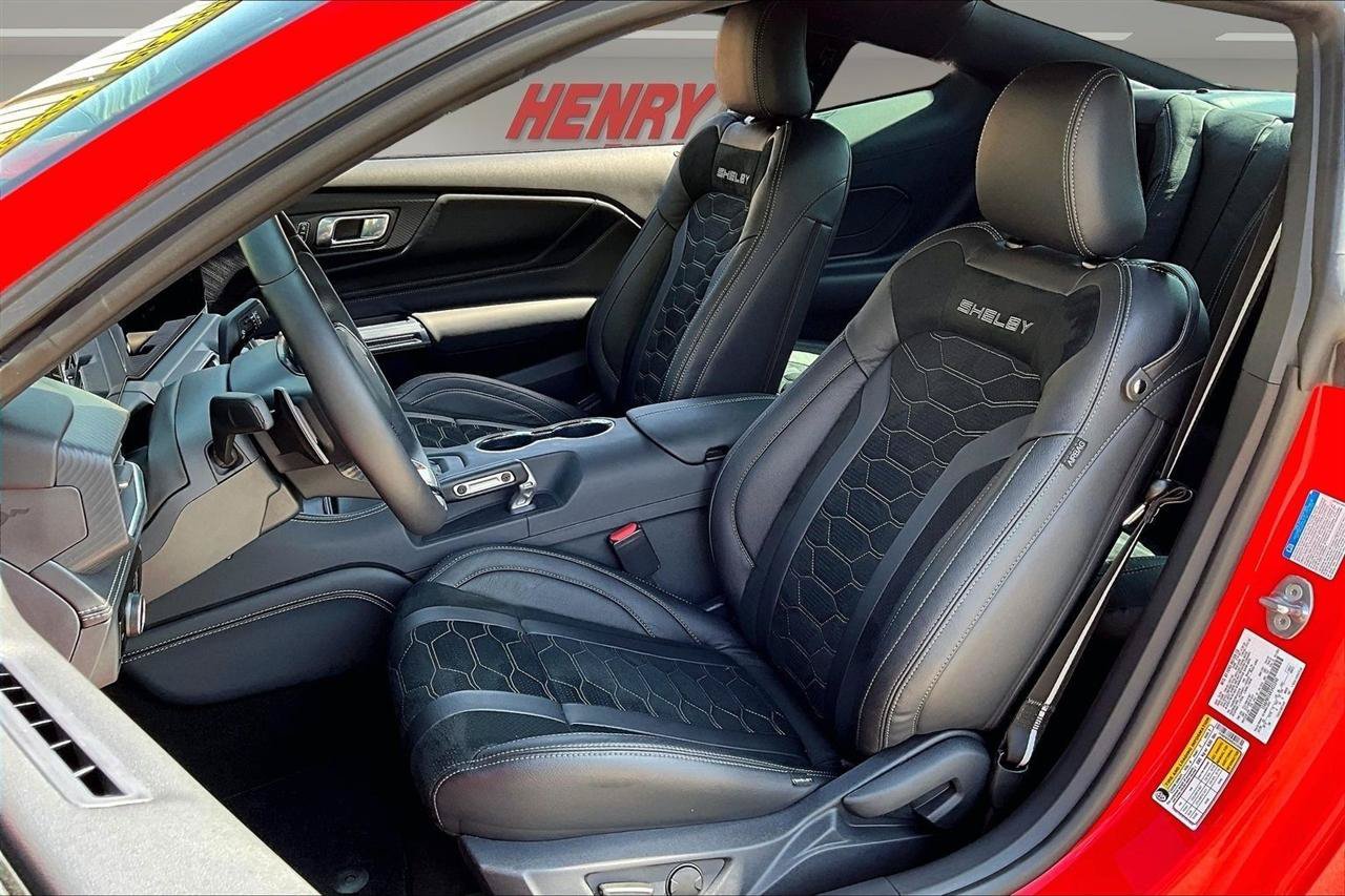 Used 2024 Ford Mustang GT Premium w/ GT Performance Package RWD image 21
