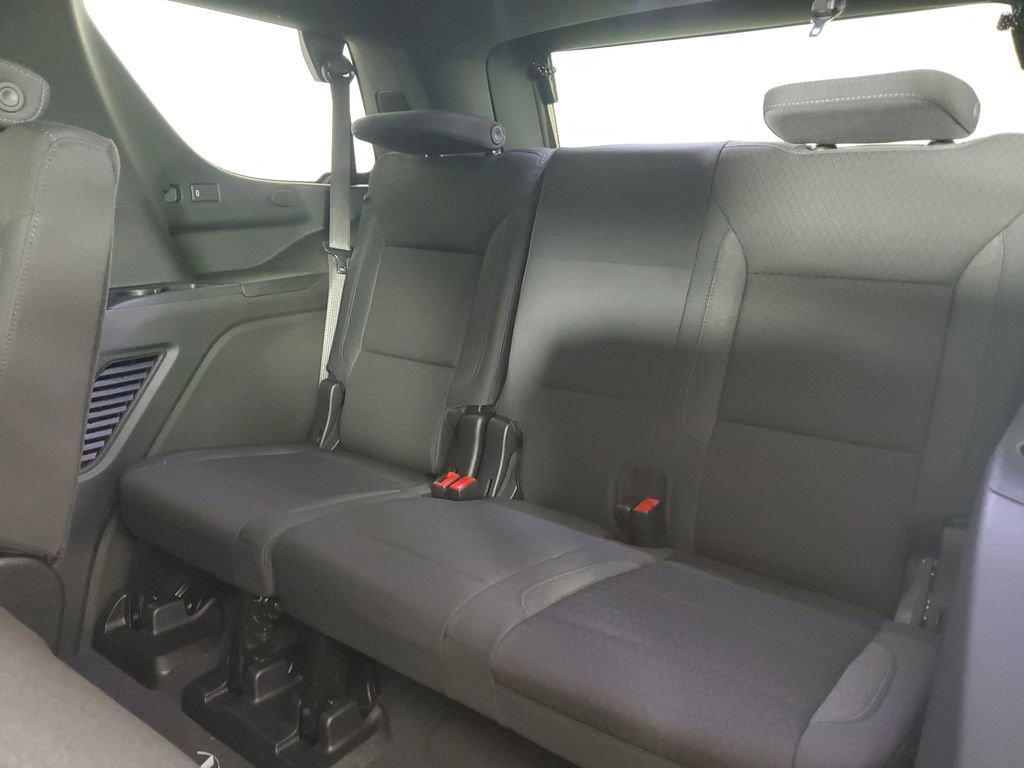 New 2026 Chevrolet Tahoe LS image 14