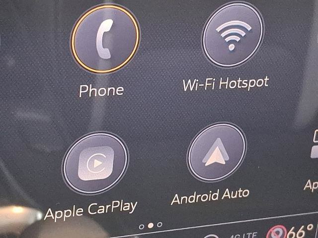 Certified 2020 Chevrolet Camaro LT w/ RS Package image 18