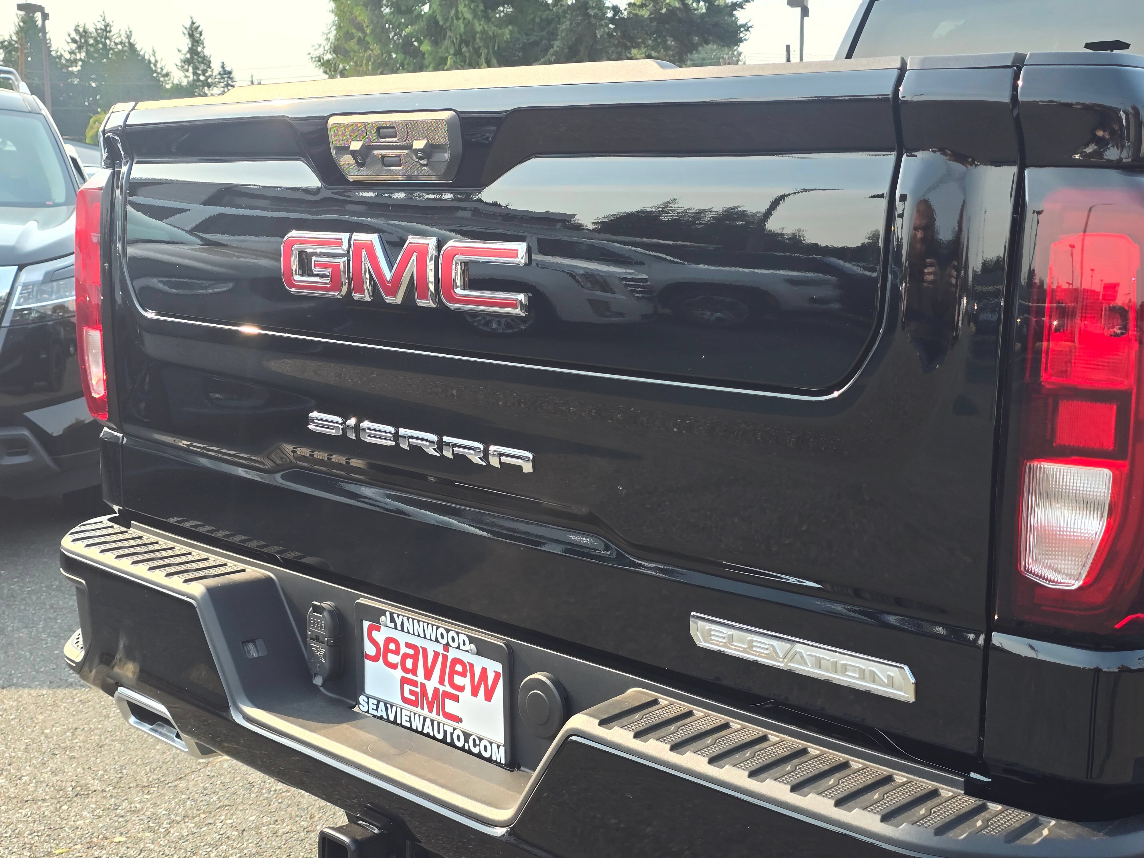 New 2026 GMC Sierra 1500 Elevation AWD/4WD image 12