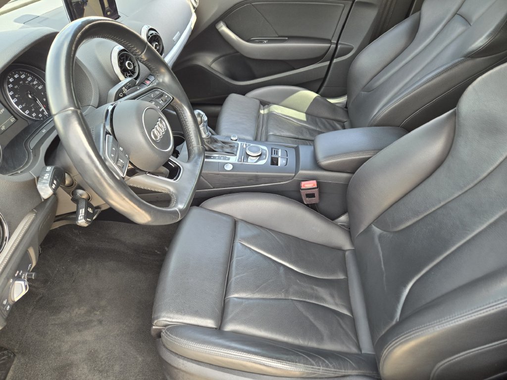 Used 2017 Audi A3 e-tron Premium w/ Sport Package FWD image 17