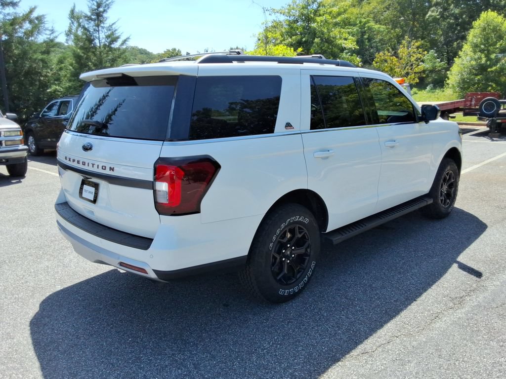Used 2024 Ford Expedition Timberline AWD/4WD image 5