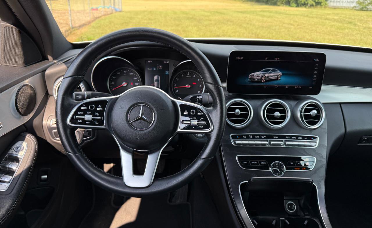 Used 2019 Mercedes-Benz C 300 Sedan image 9