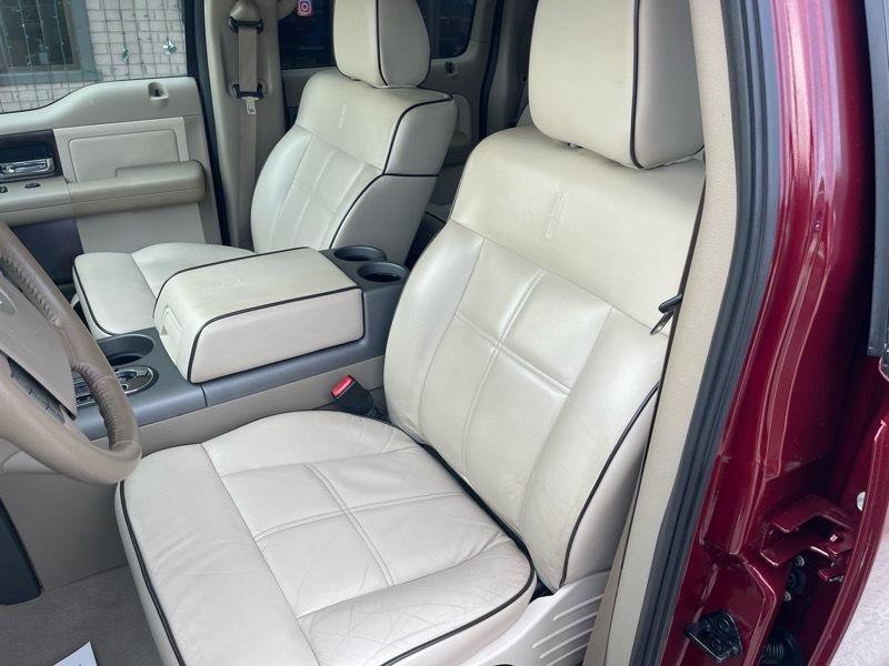 Used 2006 Lincoln Mark LT 4x4 image 28