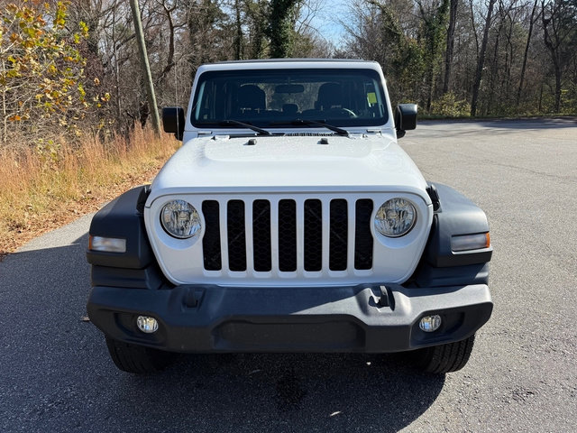 Used 2022 Jeep Gladiator Sport w/ Trailer Tow Package image 3