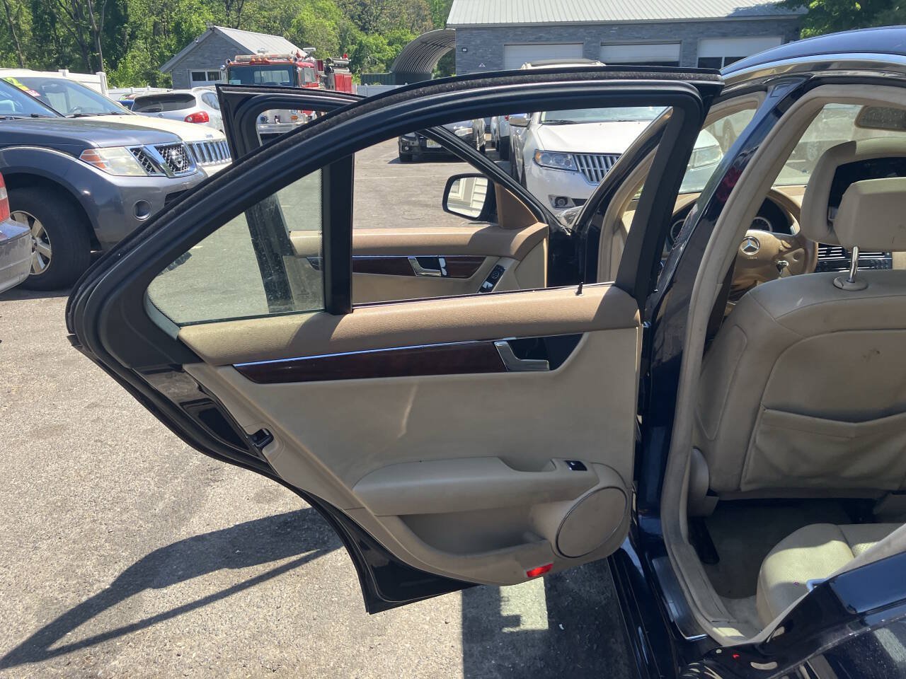 Used 2008 Mercedes-Benz C 300 4MATIC Sedan image 14