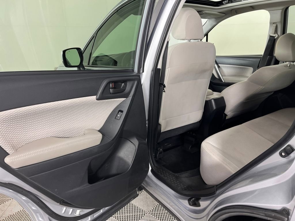 Used 2018 Subaru Forester 2.5i Premium image 12