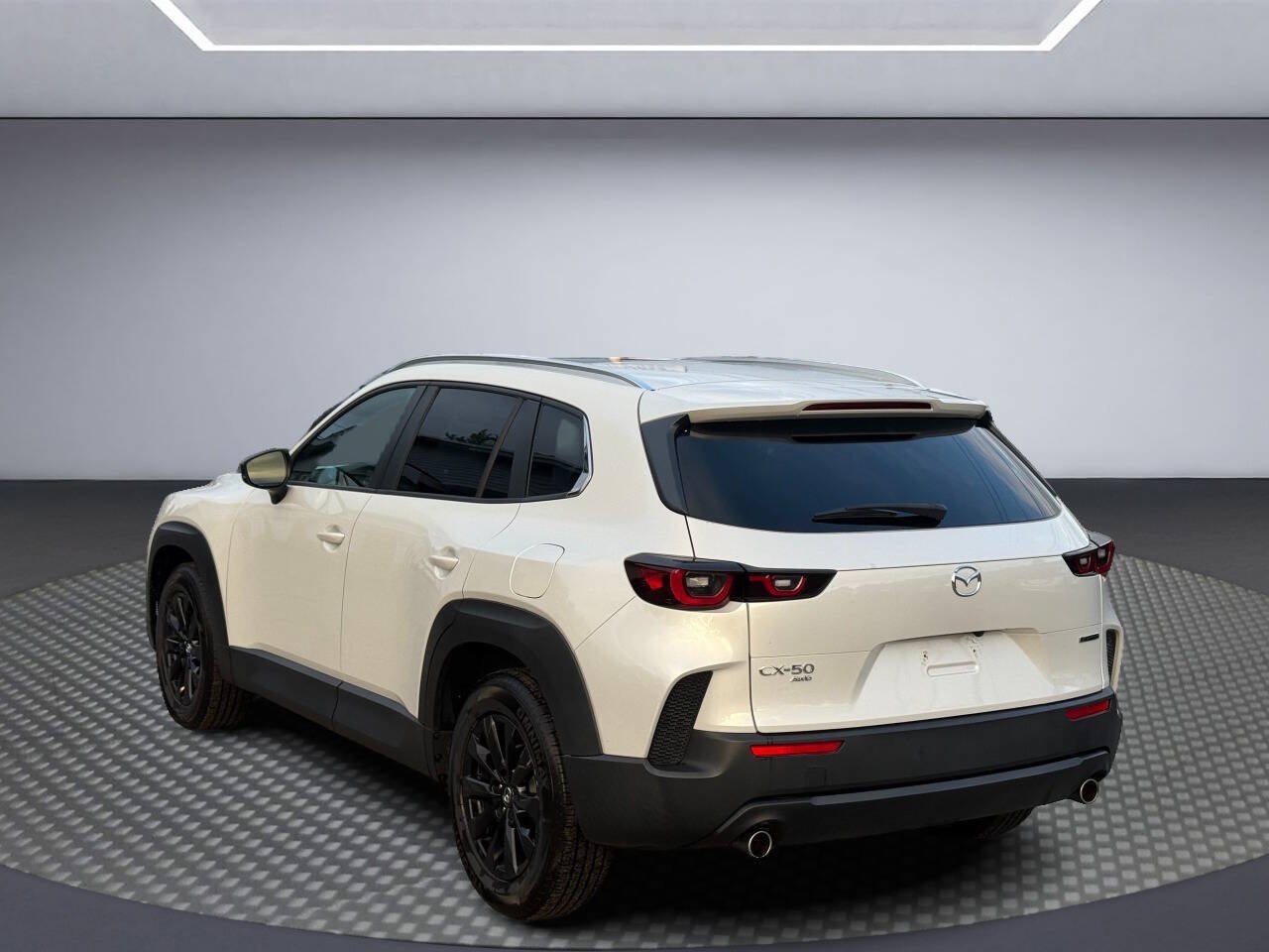 Used 2023 MAZDA CX-50 2.5 S w/ Preferred Plus Pkg AWD/4WD image 5