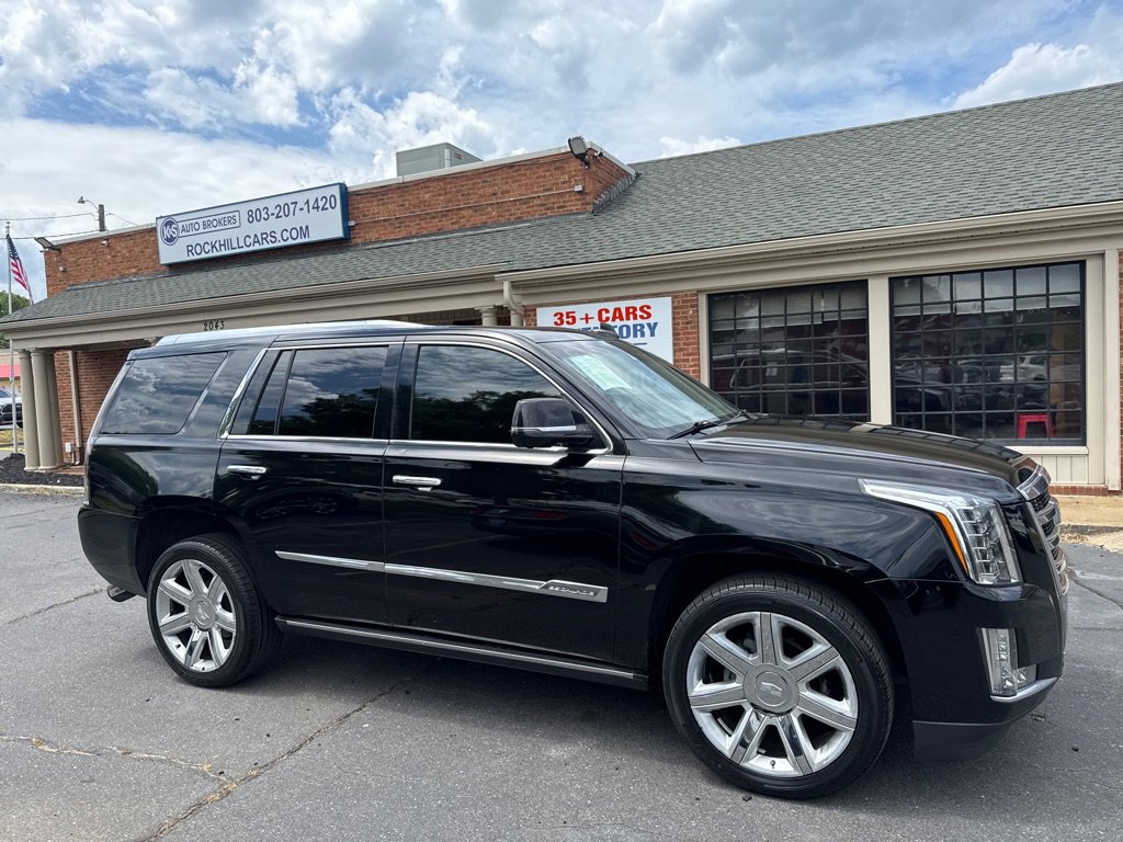 Used 2016 Cadillac Escalade Premium AWD/4WD image 3